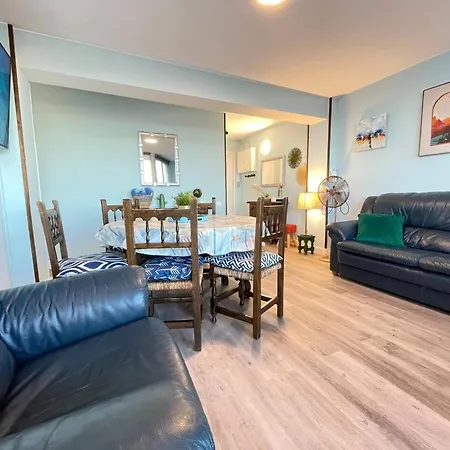 Apartment 3 Bedrooms With Shared Pool Terrace And Wifi At Canyelles