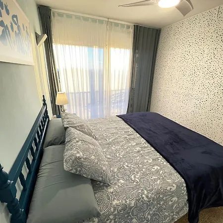 3 Bedrooms With Shared Pool Terrace And Wifi At Canyelles