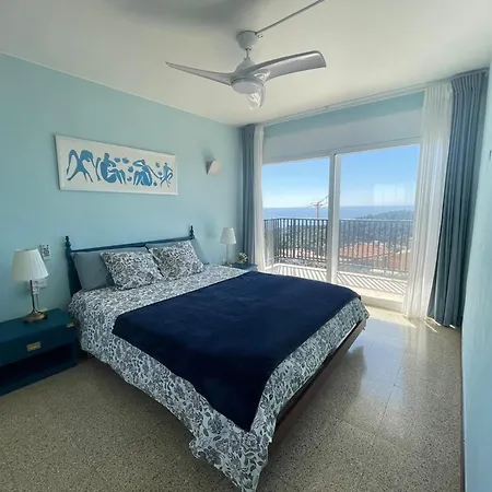 Apartment 3 Bedrooms With Shared Pool Terrace And Wifi At Canyelles Lloret de Mar