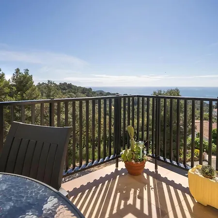 3 Bedrooms With Shared Pool Terrace And Wifi At Canyelles Lejlighed *