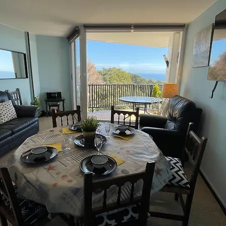 3 Bedrooms With Shared Pool Terrace And Wifi At Canyelles *